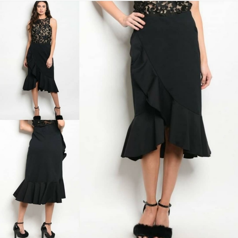 Black Tulip Skirt